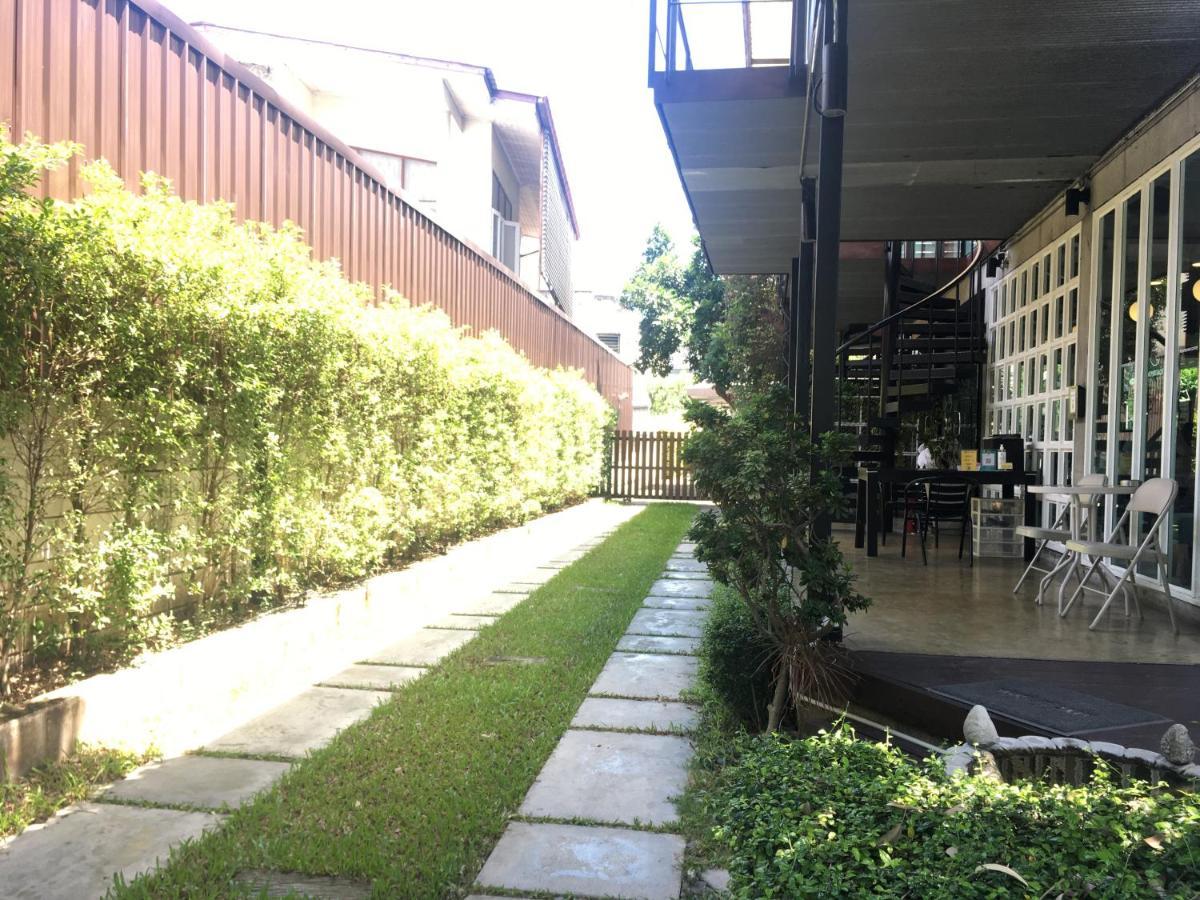 Bed Stop Hotel Chiangmai Chiang Mai Zewnętrze zdjęcie